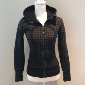 Lululemon houndstooth Scuba hoodie